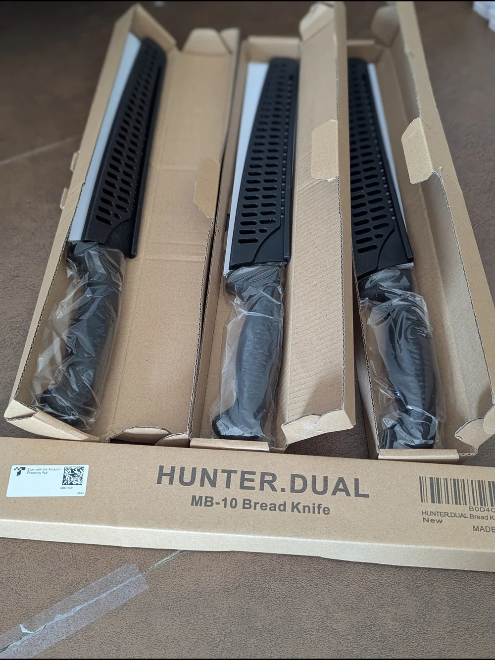 Hunter MB-10 Black Bread Knife - Black